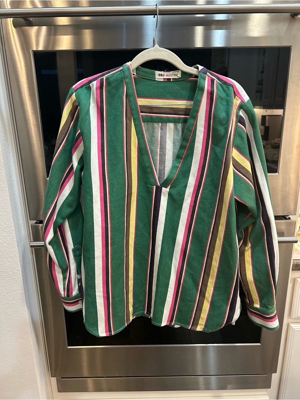SBJ Austin  Multi-Stripe V-Neck Blouse size 2 Made in USA GUC preppy